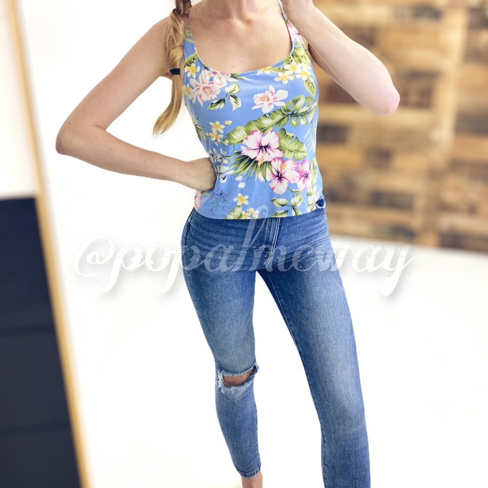 VINTAGE | 1980’s Blue Tropical Paradise Hibiscus Florals Tankini Swimsuit Top